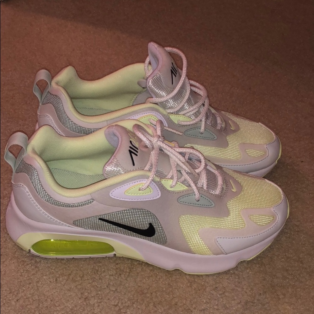 Nike AirMax 200 Never Worn